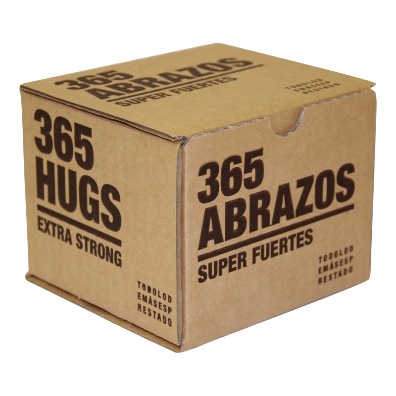 abrazos-en-una-caja.jpg